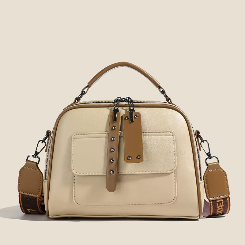 High End Ladies Handbag | Large Capacity Commuting Bag for Women in BD thumbnail 2